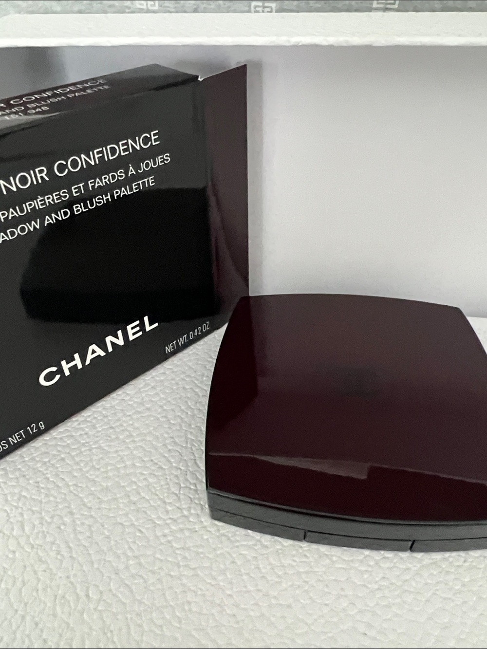 CHANEL Rouge Noir Confidence Eyeshadow & Blush Palette - Limited Edition - Picture 4 of 6